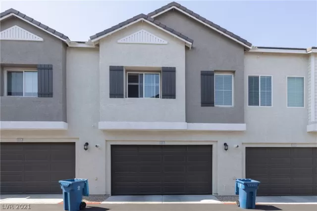 MLS: 2337066 Condo For Sale