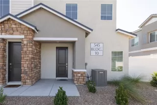 Photo #1: 2337066 Listing