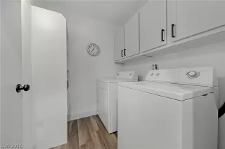 Photo #6: 2337067 Listing 