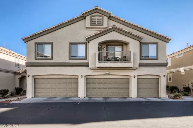 MLS: 2337083 Condo For Sale