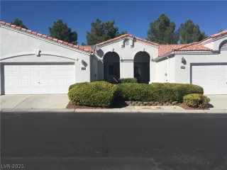 Photo #1: 2337147 Listing