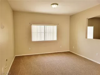 Photo #4: 2337175 Listing 