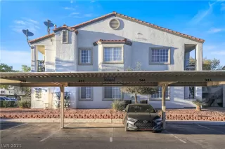 Photo #1: 2337198 Listing