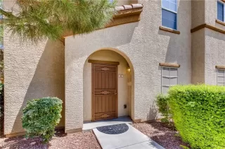 Photo #2: 2337247 Listing