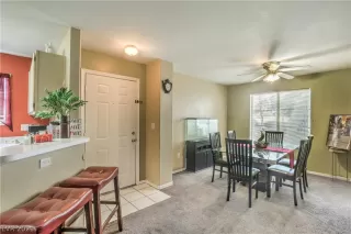 Photo #3: 2337257 Listing