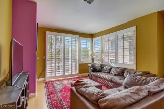 Photo #3: 2337259 Listing 