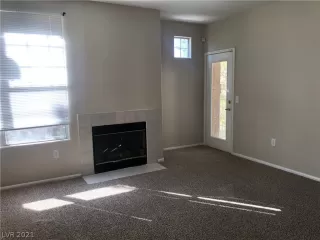 Photo #3: 2337277 Listing 