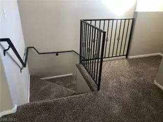 Photo #4: 2337277 Listing 