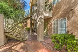 Photo #1: 2337294 Listing