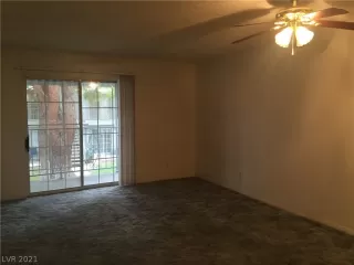 Photo #6: 2337311 Listing 