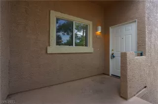 Photo #3: 2337372 Listing 