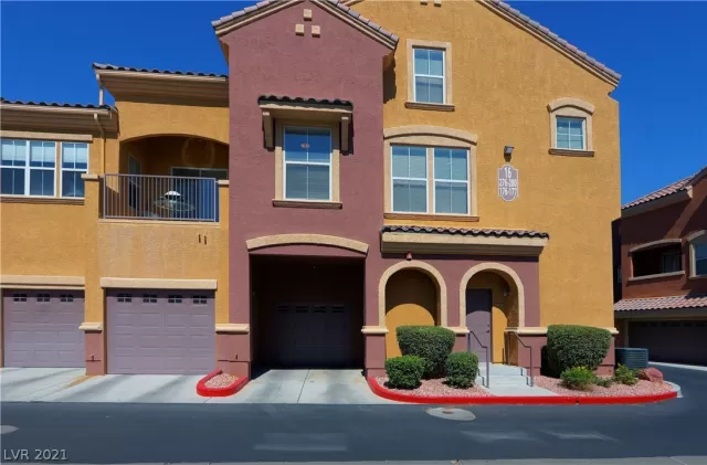 MLS: 2337381 Condo For Sale