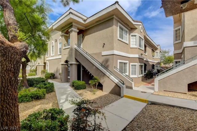 MLS: 2337386 Condo For Sale