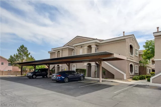 MLS: 2337395 Condo For Sale