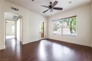 Photo #6: 2337454 Listing 