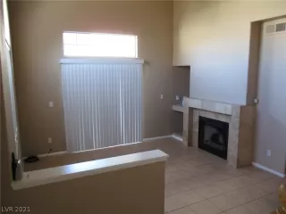 Photo #6: 2337482 Listing 