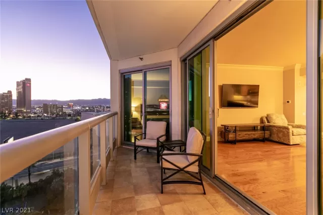 MLS: 2337486 Condo For Sale