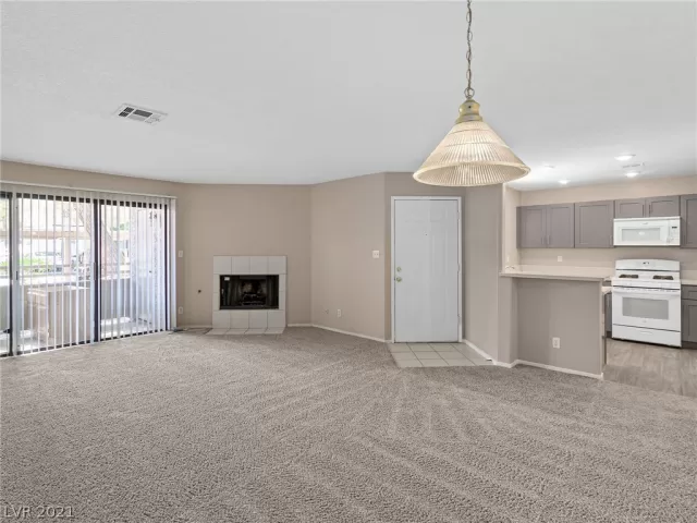 MLS: 2337511 Condo For Sale