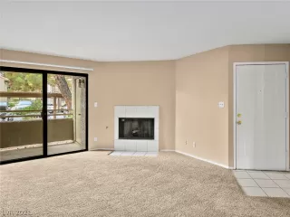 Photo #5: 2337511 Listing 