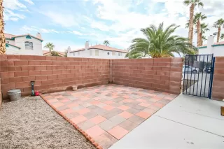 Photo #6: 2337560 Listing 