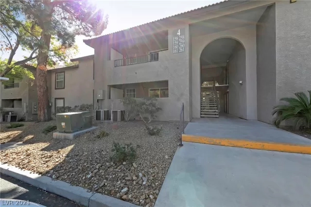 MLS: 2337573 Condo For Sale