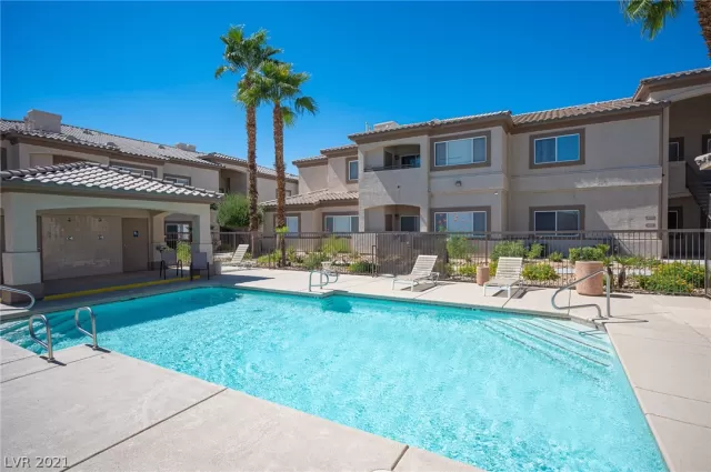 MLS: 2337608 Condo For Sale