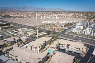 Photo #2: 2337608 Listing