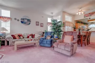 Photo #1: 2337703 Listing