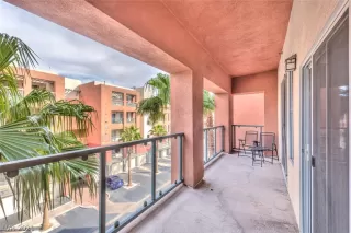 Photo #6: 2337830 Listing 