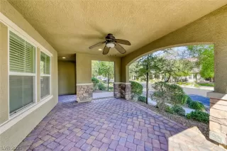 Photo #4: 2337854 Listing