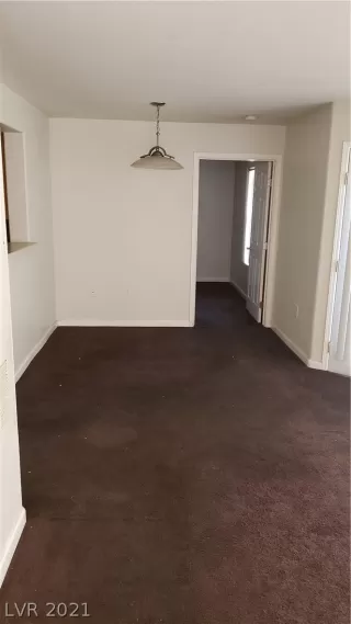 Photo #1: 2337856 Listing 