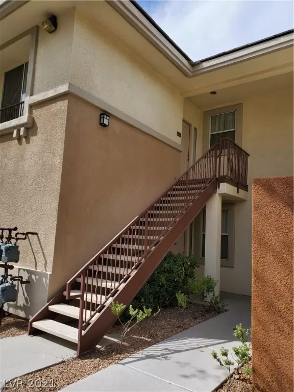 MLS: 2337906 Condo For Sale