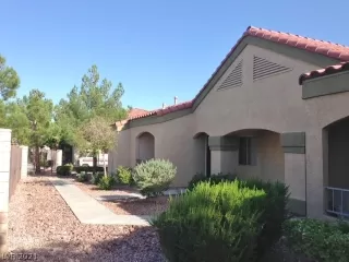 Photo #1: 2337926 Listing 