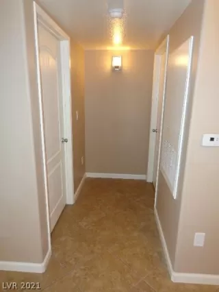 Photo #6: 2337926 Listing 