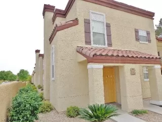 Photo #1: 2337939 Listing