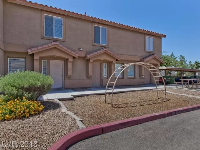 MLS: 2337942 Condo For Sale
