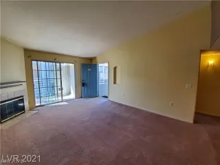 Photo #1: 2337989 Listing