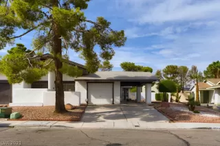 Photo #1: 2338088 Listing