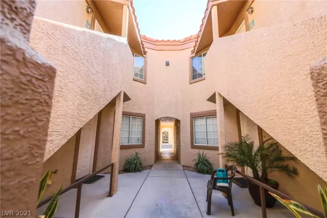 MLS: 2338126 Condo For Sale