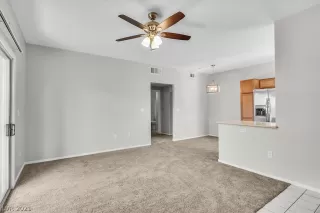 Photo #2: 2338189 Listing 