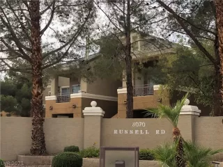 Photo #2: 2338233 Listing