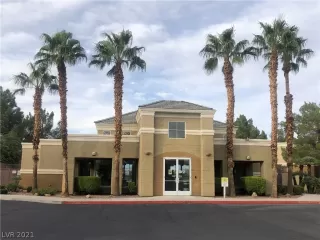 Photo #3: 2338233 Listing