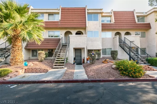 MLS: 2338288 Condo For Sale