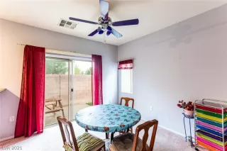 Photo #3: 2338299 Listing 