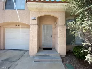 Photo #2: 2338310 Listing