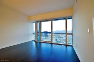 Photo #1: 2338313 Listing 