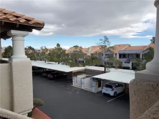 Photo #1: 2338350 Listing 