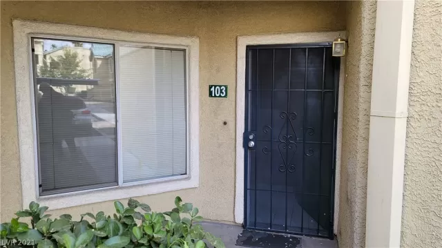 MLS: 2338386 Condo For Sale