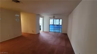 Photo #1: 2338386 Listing 