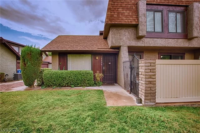 MLS: 2338410 Condo For Sale